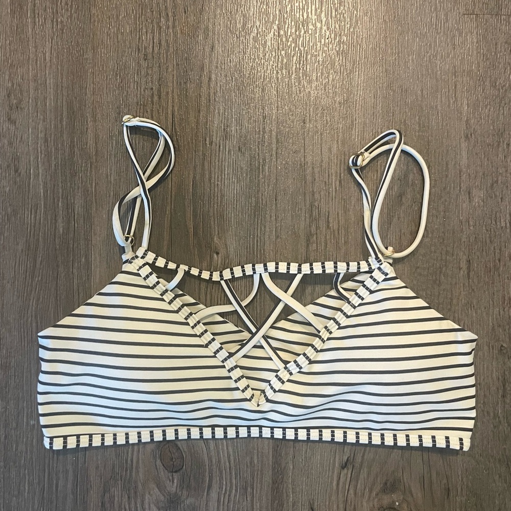 Issa de Mar Bikini Top